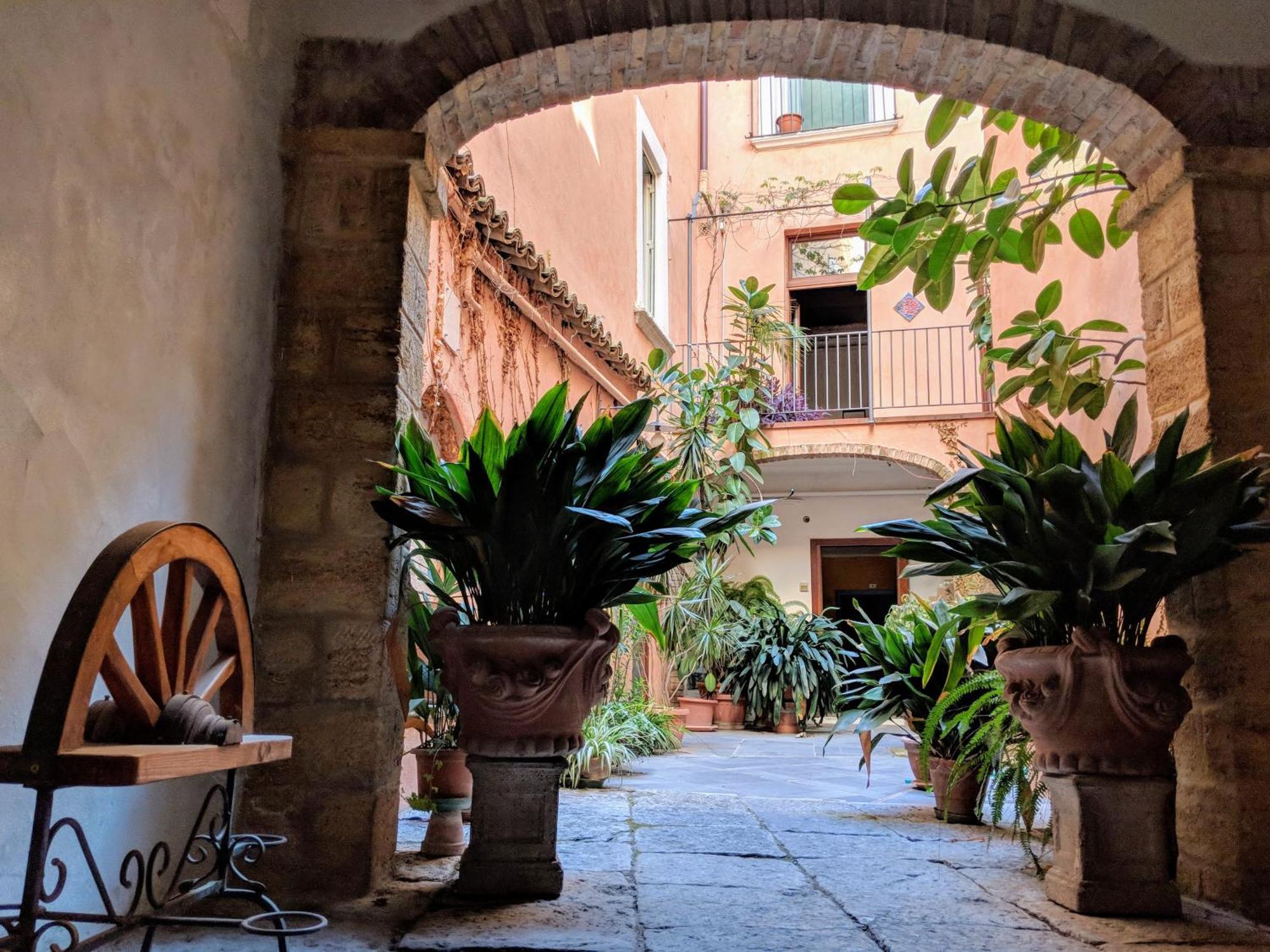 Hostel Casa Di Chiara Crotone Exteriér fotografie
